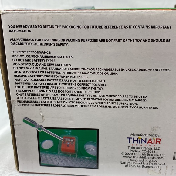 Nature Bound Bug Catcher Critter Barn Habitat with light kit Insects Spring Toy - Picture 7 of 8